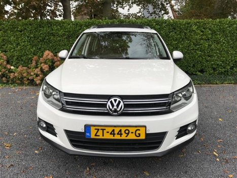 Volkswagen Tiguan - 1.4 TSI Sport&Style Luxe uitvoering Rijklaar - 1