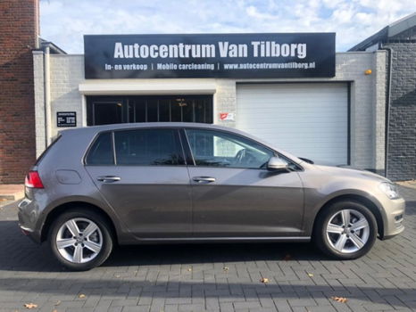 Volkswagen Golf - 1.4 TSI Highline /Clima/Park assist/Topstaat - 1