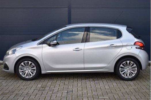 Peugeot 208 - 1.6 HDi 100pk EXECUTIVE CLIMA/NAVI/LM - 1