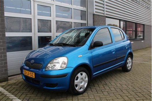 Toyota Yaris - 1.3 VVT-i Terra 5 Deurs N.A.P - 1