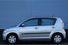 Daihatsu Sirion 2 - 1.3-16V Comfort Airco, Bluetooth, Radio CD, Elektr. Pakket