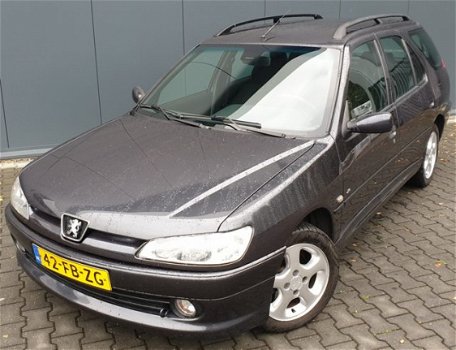 Peugeot 306 Break - 1.8 Park.Sensoren/Velg/APK/DealerAuto/NAP - 1