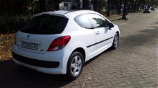 Peugeot 207 - 1.4 VTi XS Met panorama, cruise en clima