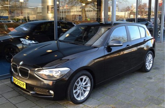 BMW 1-serie - 116d EDE Business | Airco | Navigatie | PDC | Cruise | - 1