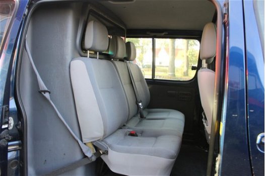 Toyota HiAce - 2.5 D-4D KWB Comfort DC Emotion DOUBLE CAB / 5-PERS. / RADIO-CD / IMPERIAL / *APK 07- - 1