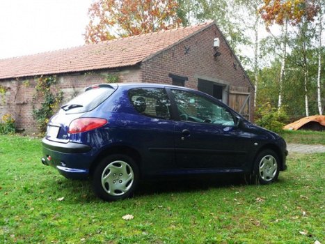 Peugeot 206 - 1.4 XR Challenge 2003 - 1