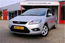 Ford Focus - 1.6 Ghia 5-Deurs Airco/LMV