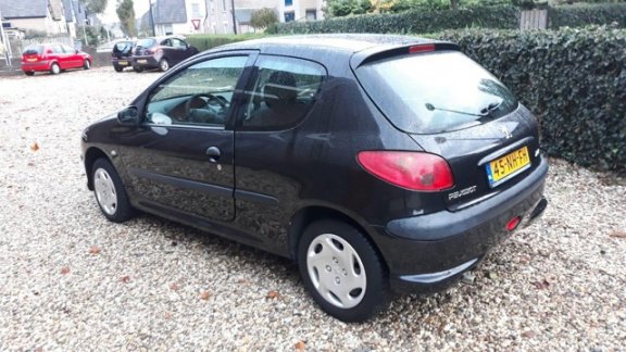 Peugeot 206 - 1.4 XR Challenge zeer nette auto - 1