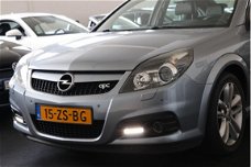 Opel Vectra GTS - 1.8-16V Executive OPC Line 140Pk 5-Deurs LED Nieuw Staat