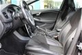 Volvo V40 - 2.0 D4 R-Design Navi - Parkeerassist - 1 - Thumbnail