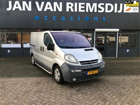 Opel Vivaro - 1.9 DTI L1 H1 2900 kg - 1