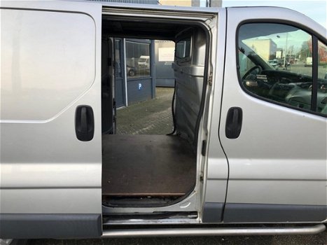 Opel Vivaro - 1.9 DTI L1 H1 2900 kg - 1