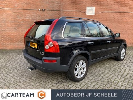 Volvo XC90 - 2.4 D5 | Automaat |Youngtimer | 7 pers - 1