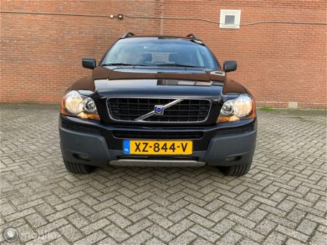 Volvo XC90 - 2.4 D5 | Automaat |Youngtimer | 7 pers - 1