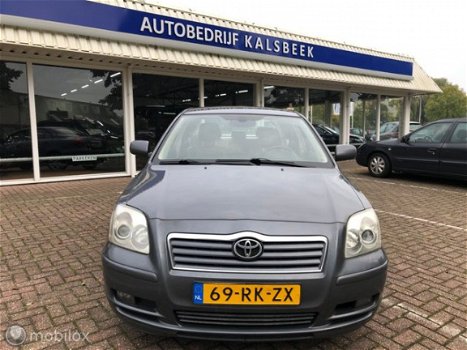 Toyota Avensis - 2.0 D-4D Executive - 1