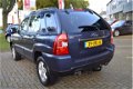 Kia Sportage - 2.0 CVVT X-tra AIRCO / CRUISE / TREKHAAK / MOOIE NETTE AUTO - 1 - Thumbnail