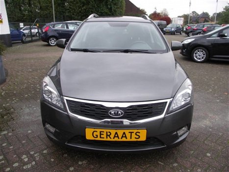 Kia Cee'd - 1.4 X-ecutive - 1