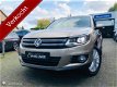 Volkswagen Tiguan - 1.4 TSI Sport&Style BlueMotion Tech Panoramadak / Zeer mooi - 1 - Thumbnail