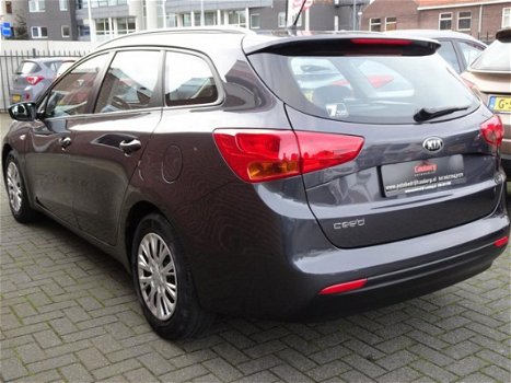 Kia cee'd Sportswagon - 1.4 CVVT Cruise Control / Bleutooth / Airco - 1