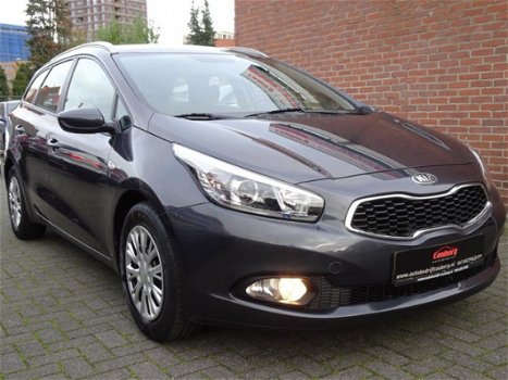 Kia cee'd Sportswagon - 1.4 CVVT Cruise Control / Bleutooth / Airco - 1