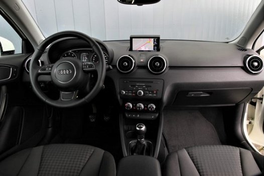 Audi A1 - 1.2 TFSI Ambition Pro Line Business / NAVI / CLIMATE CONTROL / CRUISE CONTROL - 1
