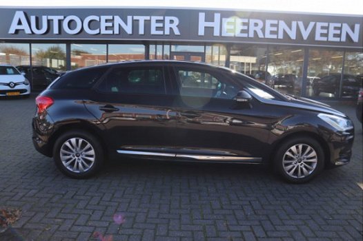 Citroën DS5 - 1.6 BlueHDi Business 50 procent deal 6.475, - ACTIE LED / PDC / LMV / Navi / Clima / B - 1