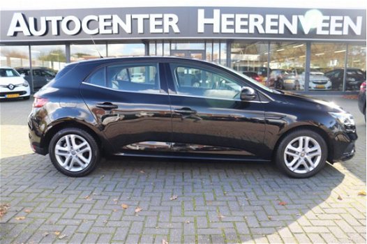 Renault Mégane - 1.5 dCi Eco2 Zen 50 procent deal 7.475, - ACTIE LED / Navi / Clima / Bluetooth / Cr - 1