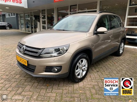 Volkswagen Tiguan - Comfort&Design, Climat, Cruise, Lm - 1