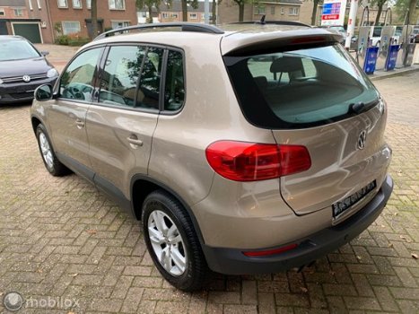 Volkswagen Tiguan - Comfort&Design, Climat, Cruise, Lm - 1