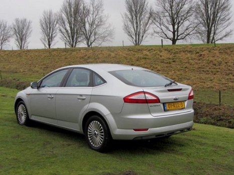 Ford Mondeo - 2.0 16V LIMITED+NAVI+2X PDC +CRUISE+NW APK - 1