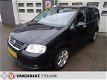 Volkswagen Touran - 2.0-16V FSI Highline - 1 - Thumbnail