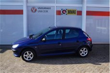 Peugeot 206 - 1.1 X-DESIGN 5D XN