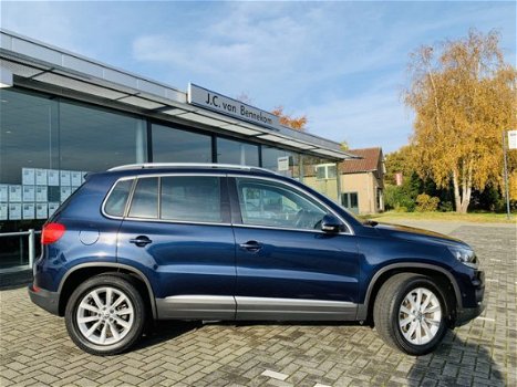 Volkswagen Tiguan - 1.4 TSI Sport&Style Executive | TREKHAAK 1.600 KILO | CRUISE CONTROL | NAVIGATIE - 1