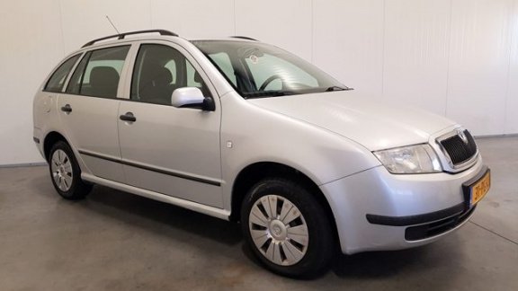 Skoda Fabia Combi - 1.4-16V Choice AC/PDC/CRUISE/TREKHAAK - 1