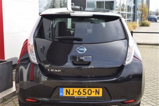 Nissan LEAF - Acenta 30 kWh 109PK I Navigatie I Achteruitrijcamera I Stoelverwarming voor & achter I - 1