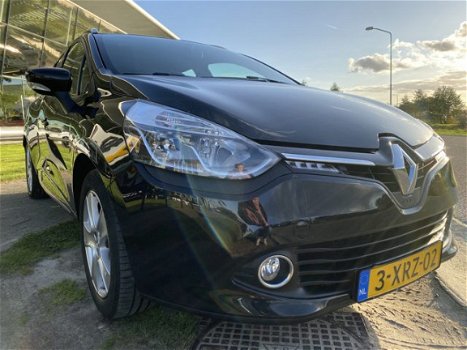 Renault Clio Estate - 1.5 dCi 90Pk ECO Expression Airco MediaNav 16