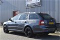 Skoda Octavia Combi - 1.4 TSI Elegance Business Line navigatie, bluetooth, cruise control, trekhaak, - 1 - Thumbnail