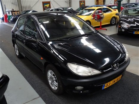 Peugeot 206 - 1.6-16V Gentry Automaat Airco Nap 138757 km - 1