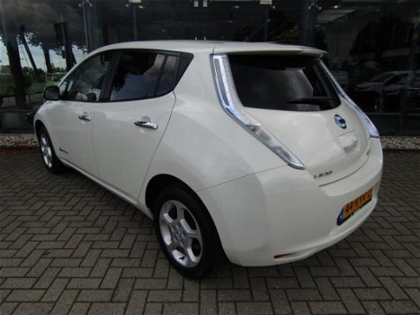 Nissan LEAF - 24KWH | Solar Panel | Dealeronderhouden - 1