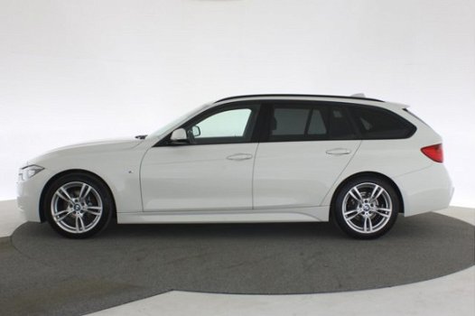 BMW 3-serie Touring - 320d 184pk M-Sport [ xenon head-up navi ] - 1