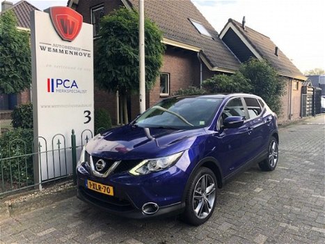 Nissan Qashqai - 1.2 Premier Edition Panoramadak/alu wielen/PDC/Ecc/Navi/Nieuw type - 1