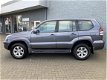 Toyota Land Cruiser - 3.0 D-4D VX 7-persoons - 1 - Thumbnail