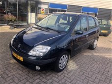 Renault Scénic - 1.6-16V Expression trekhaak, elke. ramen, airco, metalliclak, getint glas, elke. sp