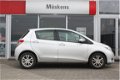 Toyota Yaris - 1.3 VVT-i Now - 1 - Thumbnail