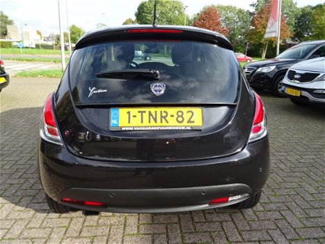 Lancia Y(psilon) - 0.9 TwinAir Gold Automaat Cruise Airco bluetooth - 1