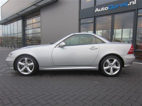 Mercedes-Benz SLK-klasse - 200 K AUTOMAAT 163pk, Leer, Airco, Nette auto - 1