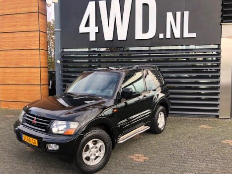 Mitsubishi Pajero - 3.2 Di-D GLS HR AUT-LEDER-CRUISE - EXPORT PRICE - € 4740 EXCL - 1