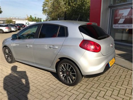 Fiat Bravo - 1.4 T-Jet Racing Automaat 79.000Km 1e eigenaar , dealeronderhouden, perfecte staat info - 1