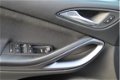 Opel Astra - 1.6 CDTI Edition Airco | Cruise | Navigatie | Parkeersensoren | LMW - 1 - Thumbnail