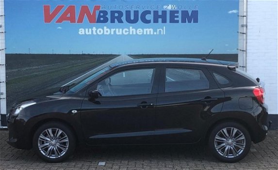 Suzuki Baleno - 1.2 Exclusive automaar/ navigatie/ bluetooth/ stoelverwarming/ nieuw prijs €21.500, - 1